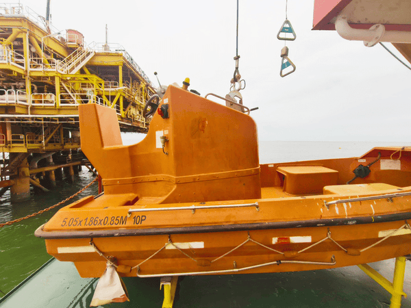 2014 Built 200 Passenger Accommodation Work Barge For Sale - 3 - ShipsTrading